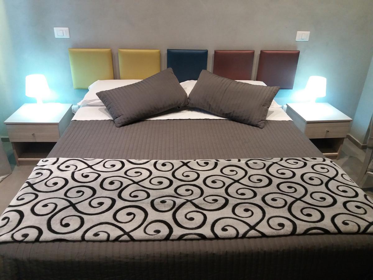 Maliziusella Hotel Nápoly Kültér fotó
